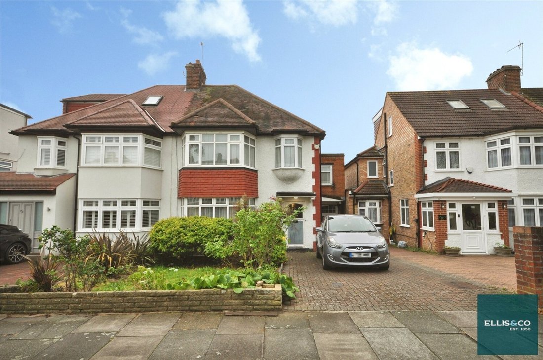 Haus in London Borough of Barnet, England 1 - 19122085