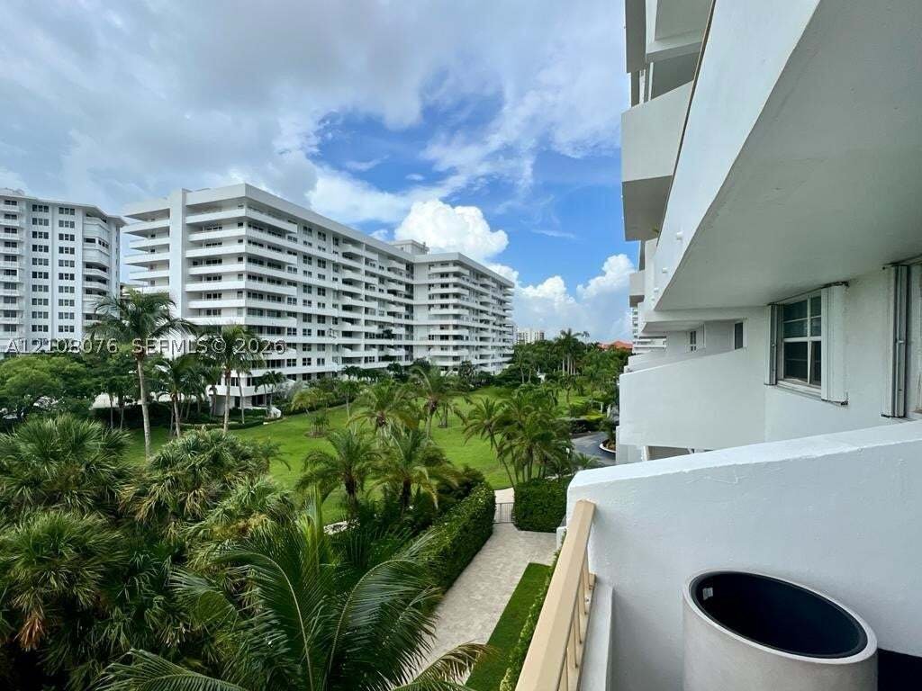 House in Key Biscayne, Florida, United States 3 - 19125271