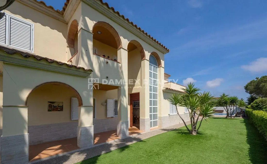 Maison à Calonge i Sant Antoni, Catalogne, Espagne 2 - 14238678