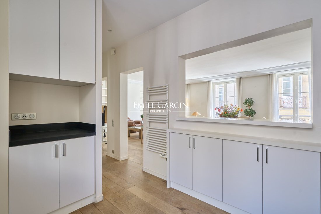 Apartment in Odéon, Paris 6e Arrondissement, Paris 5 - 19127024