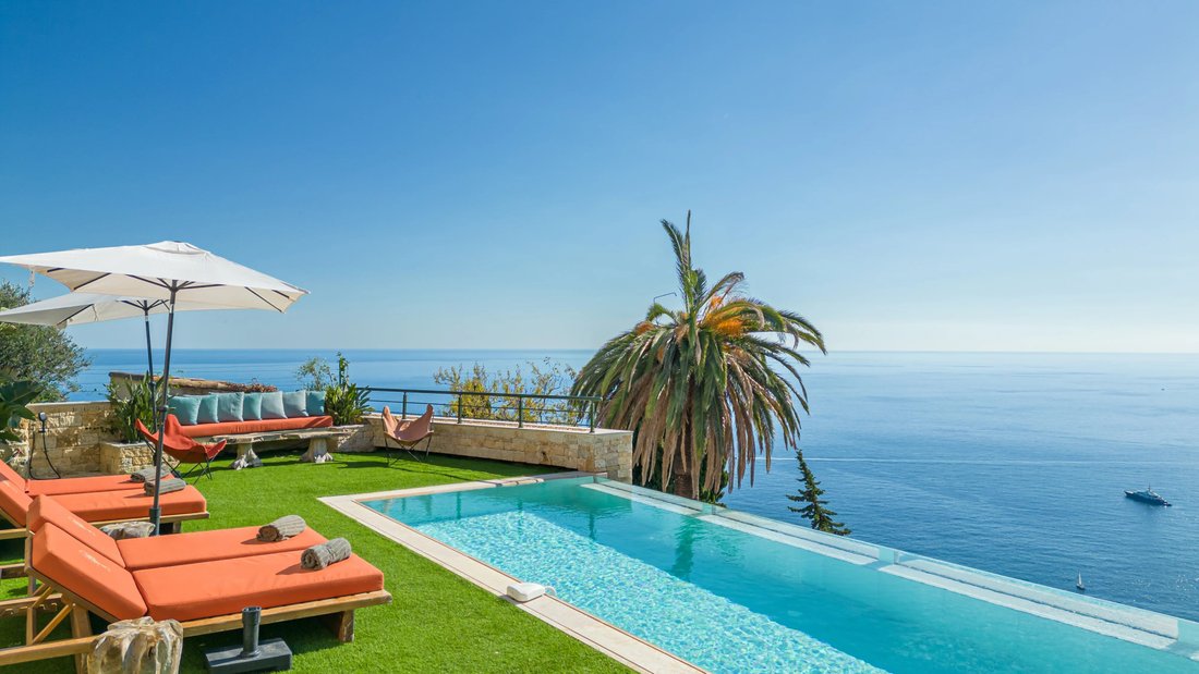Casa en Aldea-Cros de Caste-Coupiere-Mont Gros, Roquebrune-Cap-Martin, Francia 1 - 19042128