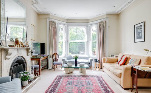 Casa a Holly Village, Haringey, Inghilterra 1