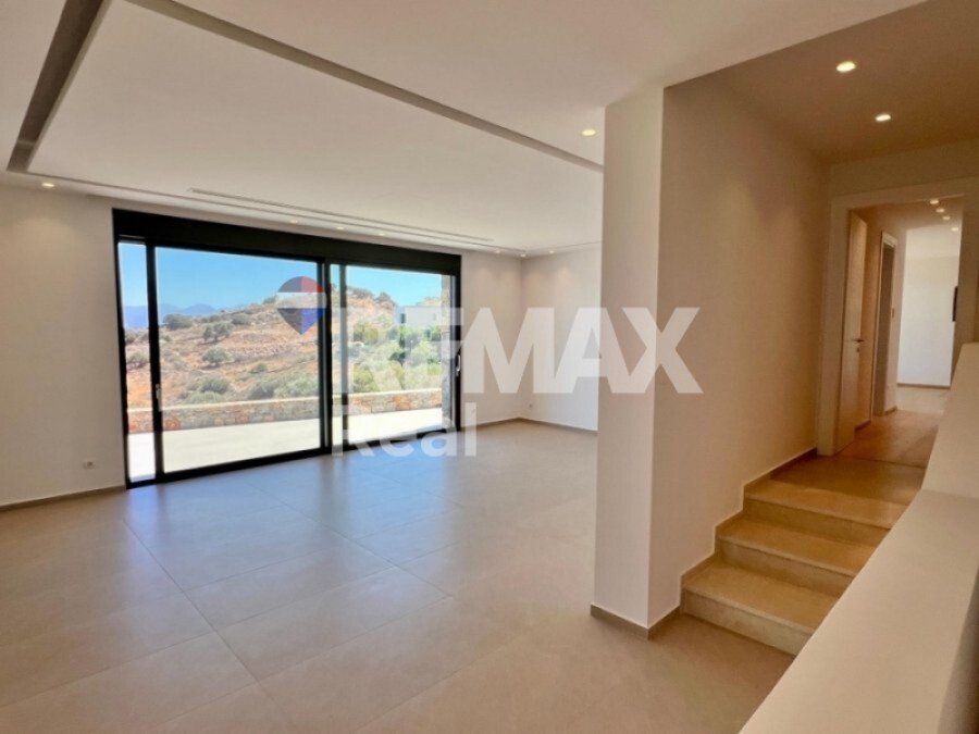 Villa in Community of Vrouchas, Agios Nikolaos Municipal Unit, Greece 3 - 19125366