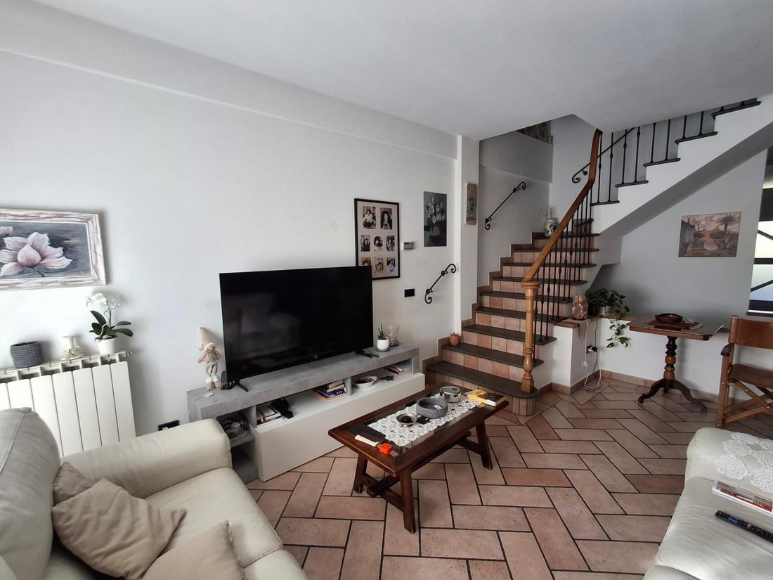 Villa in Limite, Tuscany, Italy 4 - 19125692