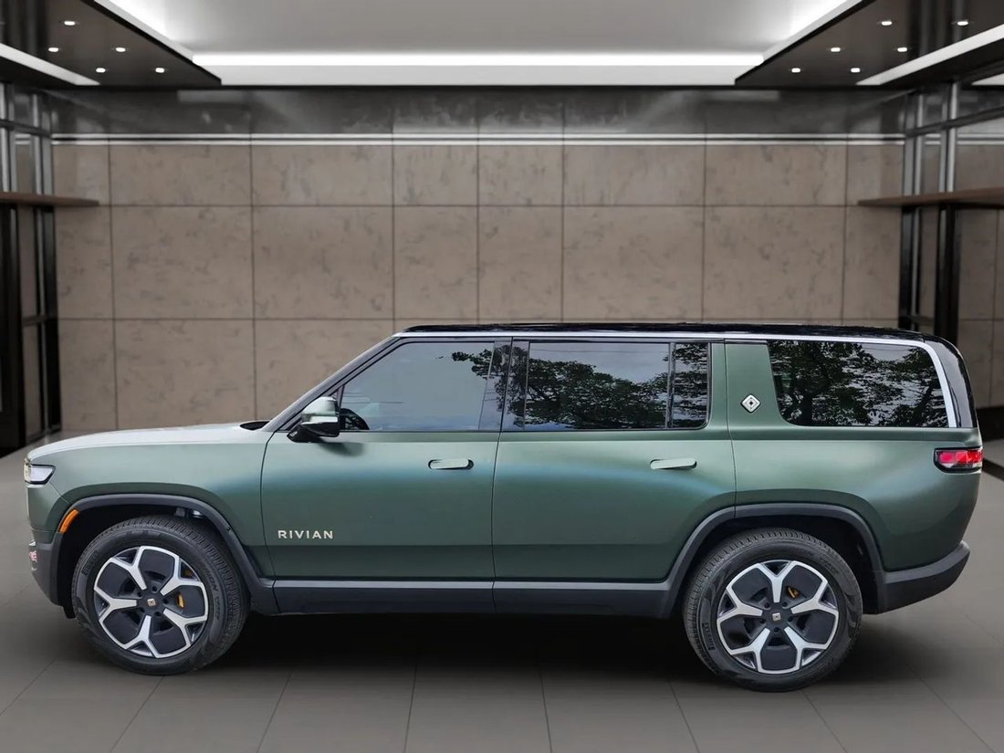 Suv in Fullerton, CA, United States 2 - 19133832