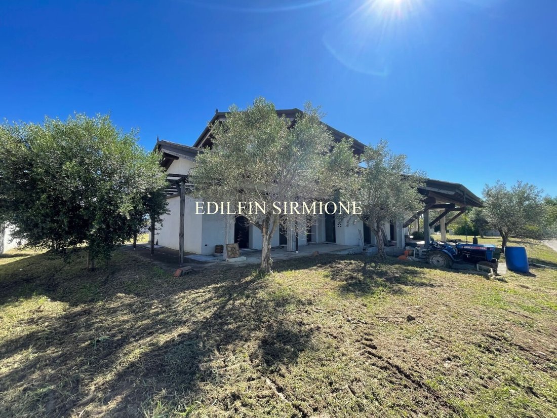Villa in Centro Storico, Desenzano del Garda, Lombardei 2 - 16832660