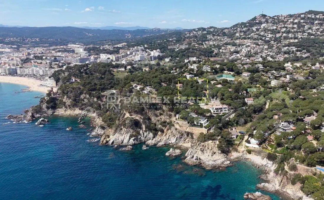 Land in Lloret de Mar, Catalonia, Spain 4 - 19133125