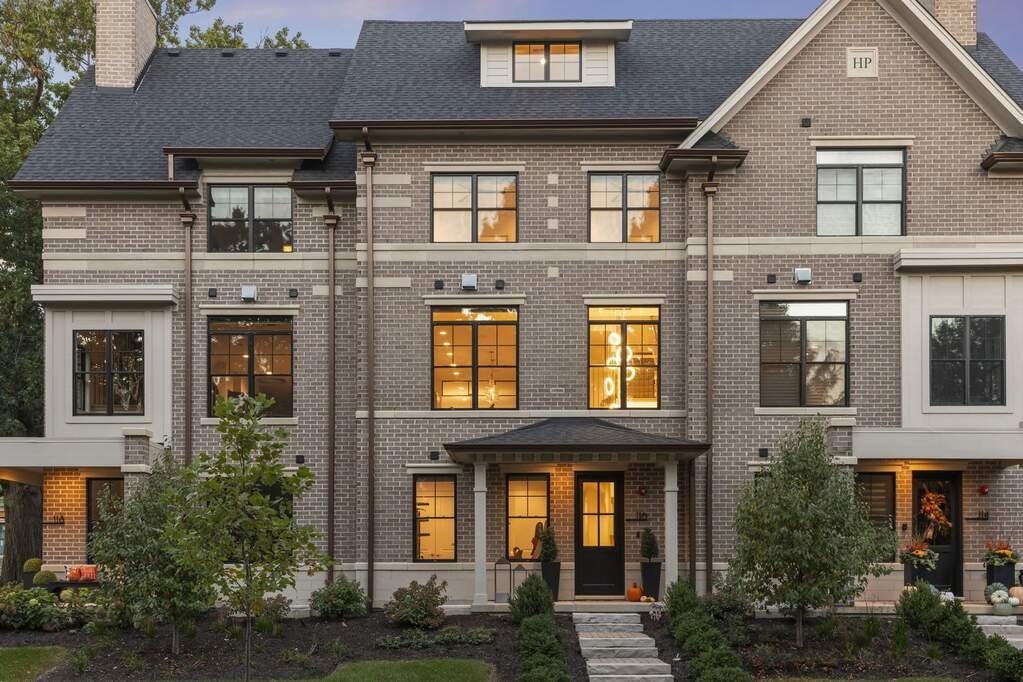 Townhouse in Naperville, Illinois, United States 1 - 19128004
