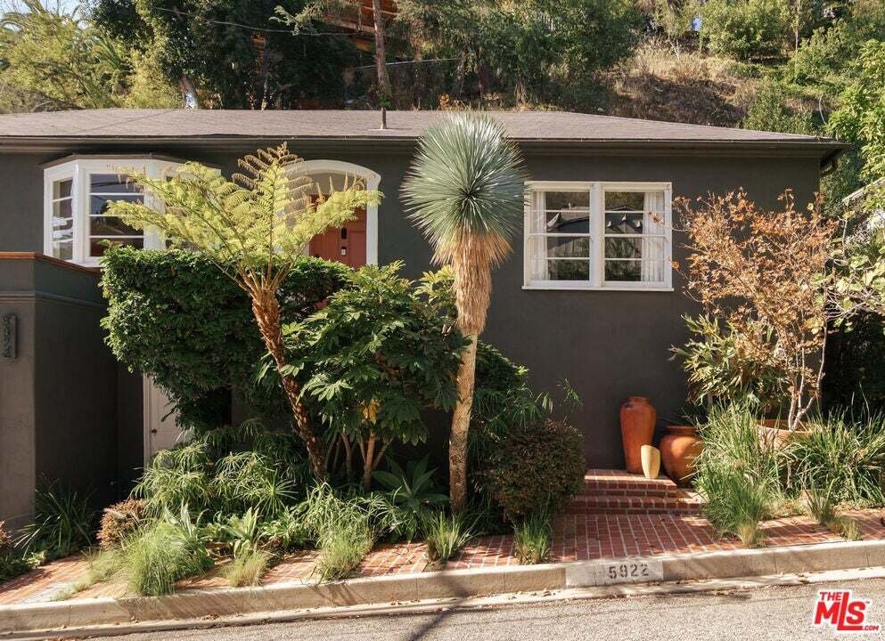 House in Los Angeles, California, United States 1 - 19128754