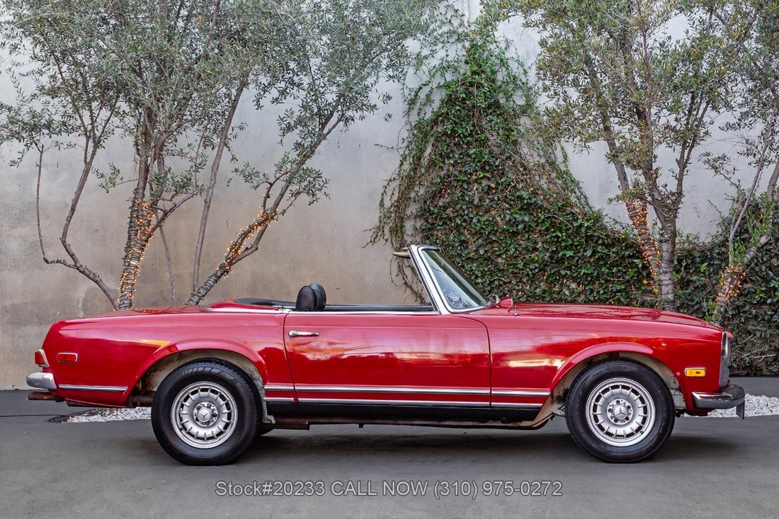 Mercedes-Benz 280SL in Los Angeles, CA 4 - 19129092