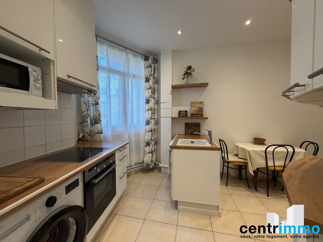 Appartamento a Elysées-Madeleine, Paris 8e Arrondissement, Parigi 4 - 19026757