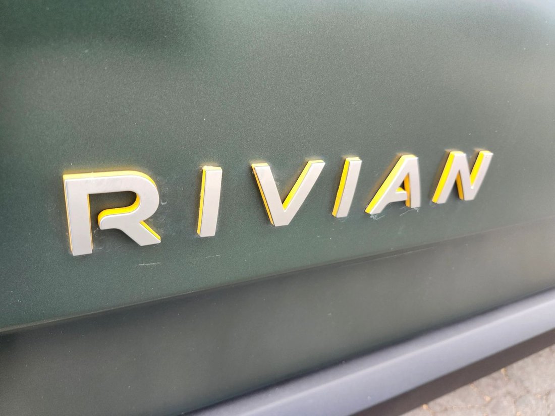 Suv in Fullerton, CA, United States 5 - 19133832