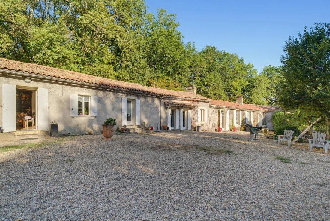 Casa a Cambes, Nuova Aquitania, Francia 1 - 19126474