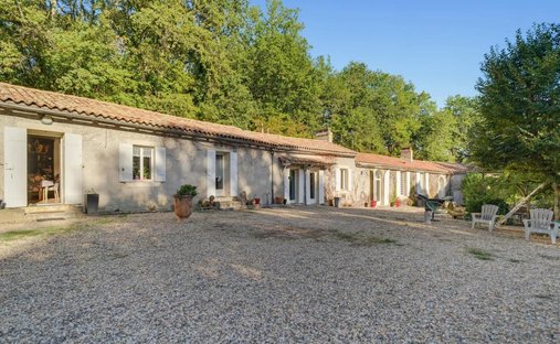 Haus in Cambes, Neu-Aquitanien, Frankreich 1