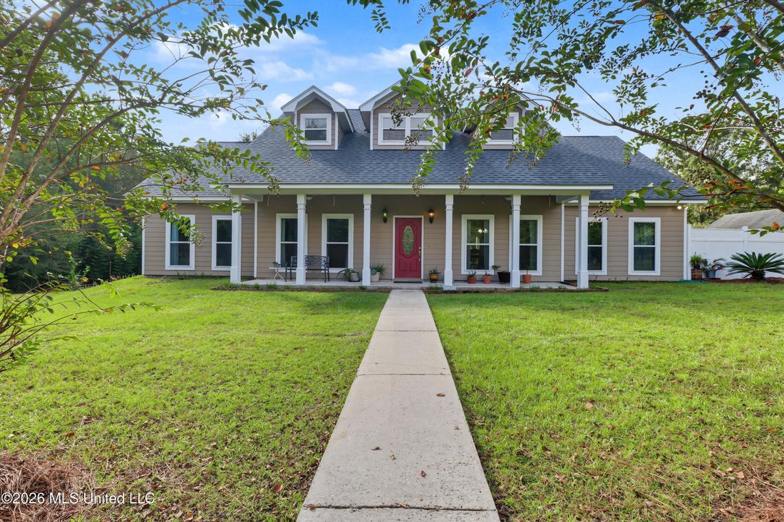 House in Saucier, Mississippi, United States 1 - 19124392