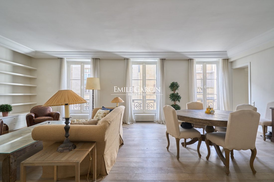 Apartment in Odéon, Paris 6e Arrondissement, Paris 1 - 19127024