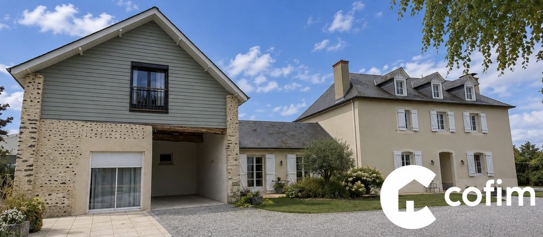 House in Artigueloutan, Nouvelle-Aquitaine, France 1 - 19106628