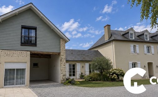 Haus in Artigueloutan, Neu-Aquitanien, Frankreich 1