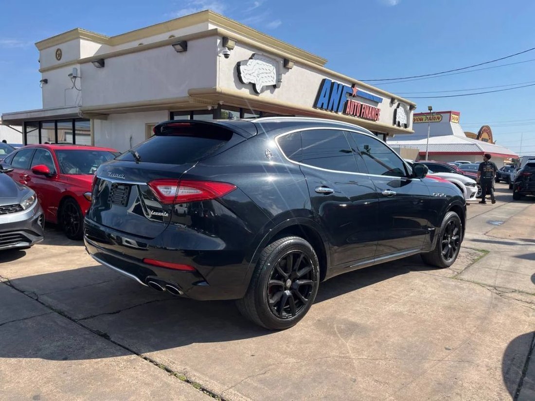 Suv in Houston, TX, United States 5 - 19132651