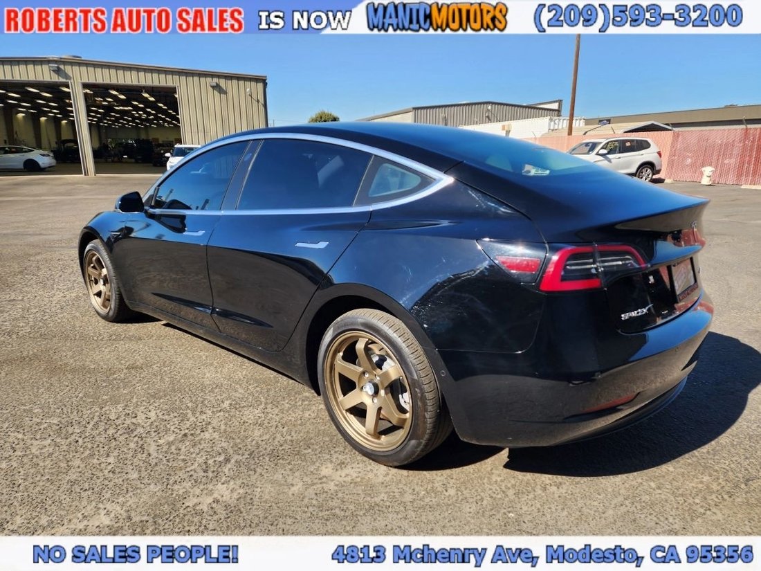 Sedan in Modesto, CA, United States 5 - 19127187