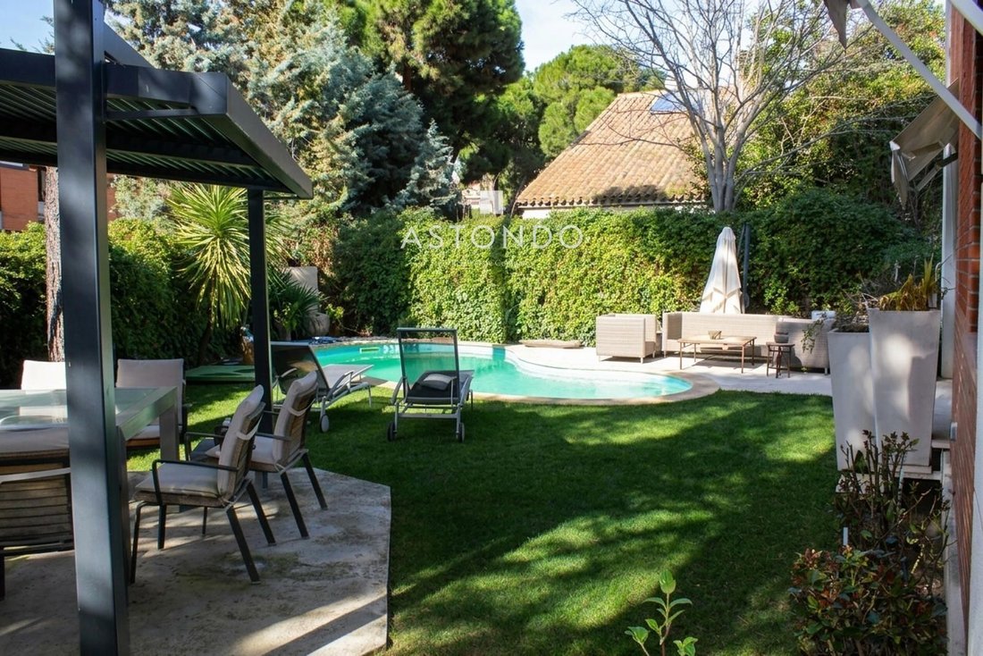 Chalet à Hortaleza, Madrid, Espagne 1 - 19135607
