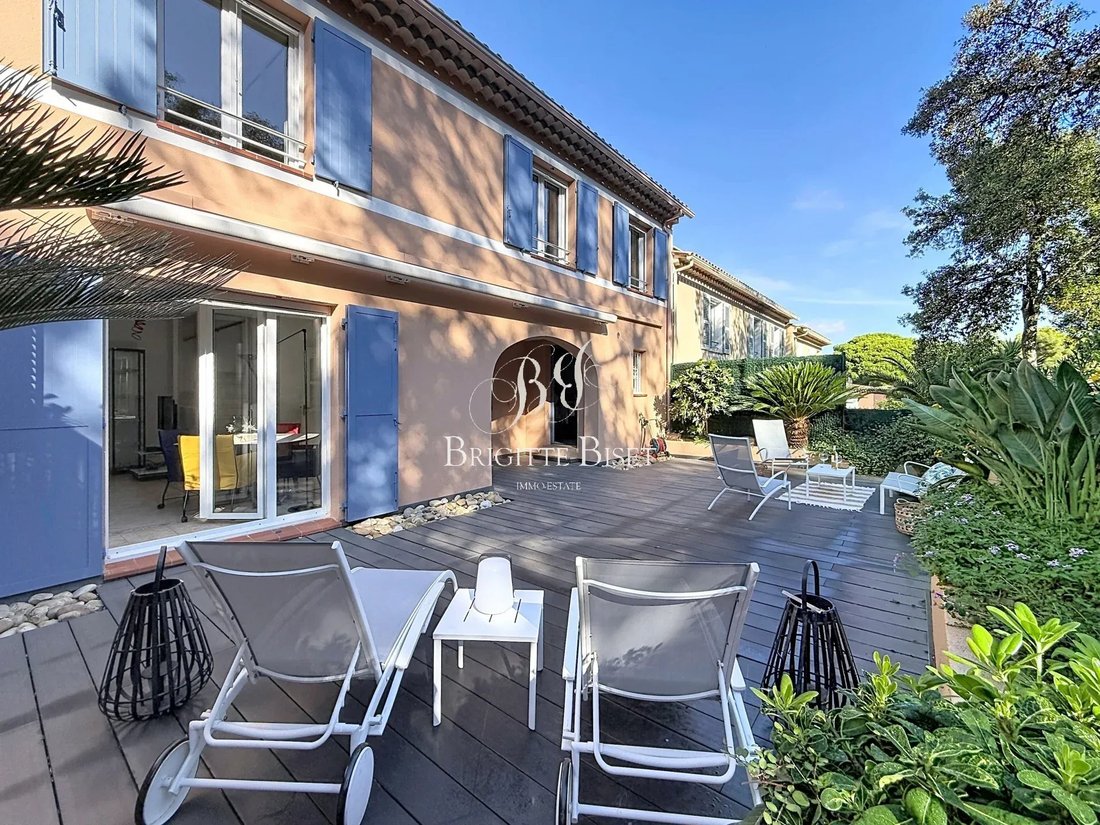 Villa a Nartelle-Noyer-Bellevue-bd dei Sardinaux, Sainte-Maxime, Francia 4 - 19126286