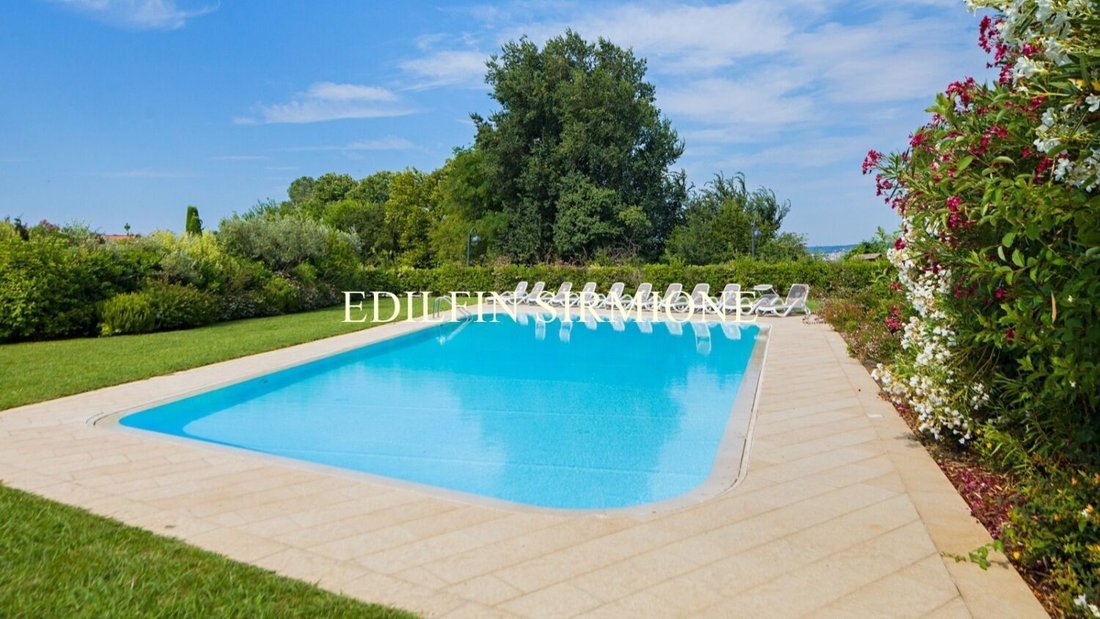 Wohnung in Colombare, Sirmione, Lombardei 2 - 17396272