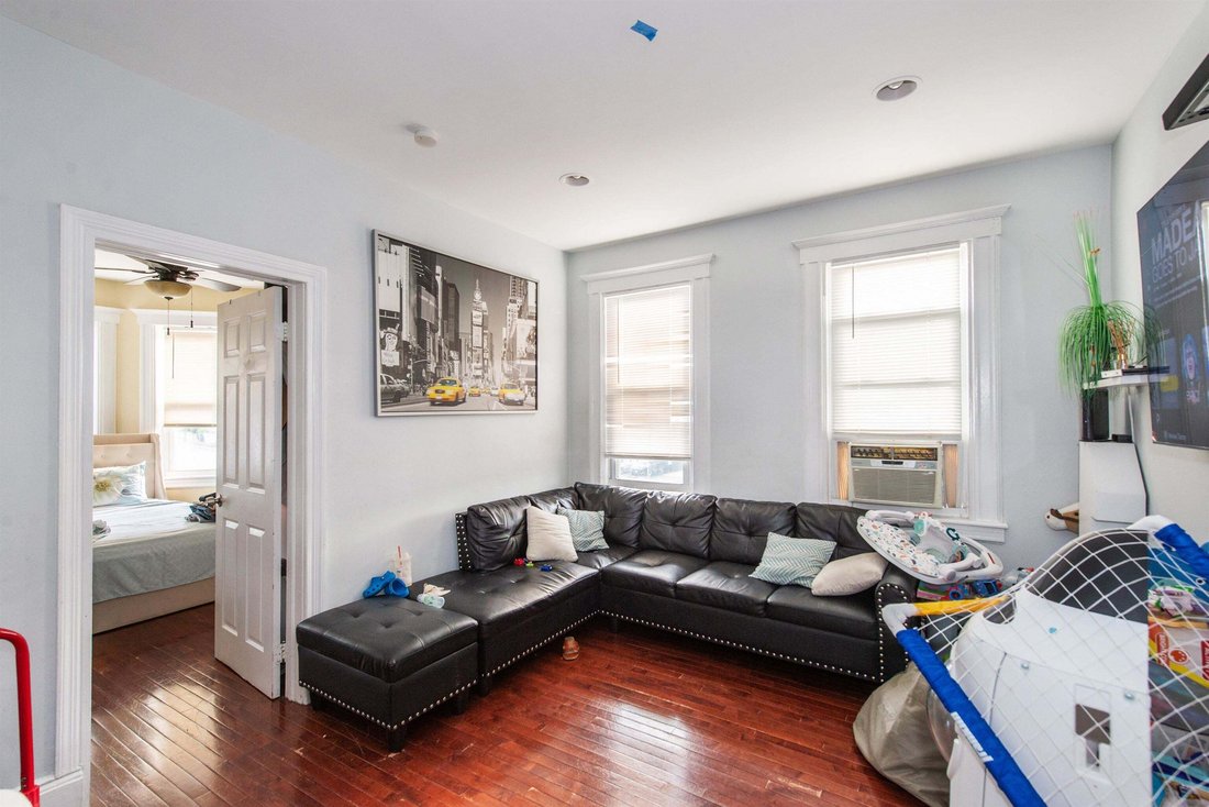 Casa a North Bergen, New Jersey, Stati Uniti 4 - 19120680