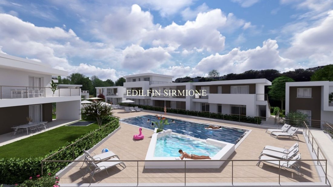 Villa in Centro Storico, Desenzano del Garda, Lombardei 1 - 16832667