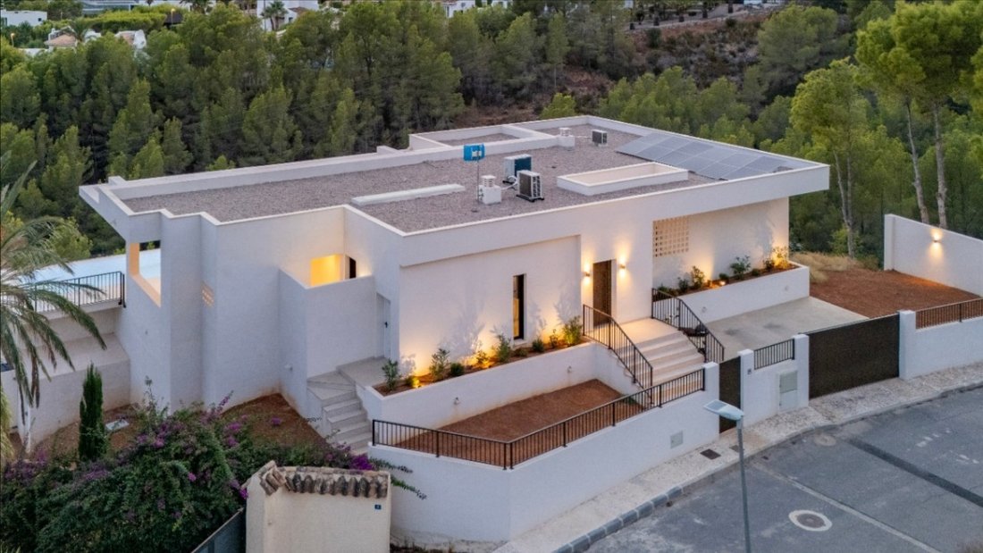 Villa in Callosa d'en Sarria, Valencian Community, Spain 5 - 18806915