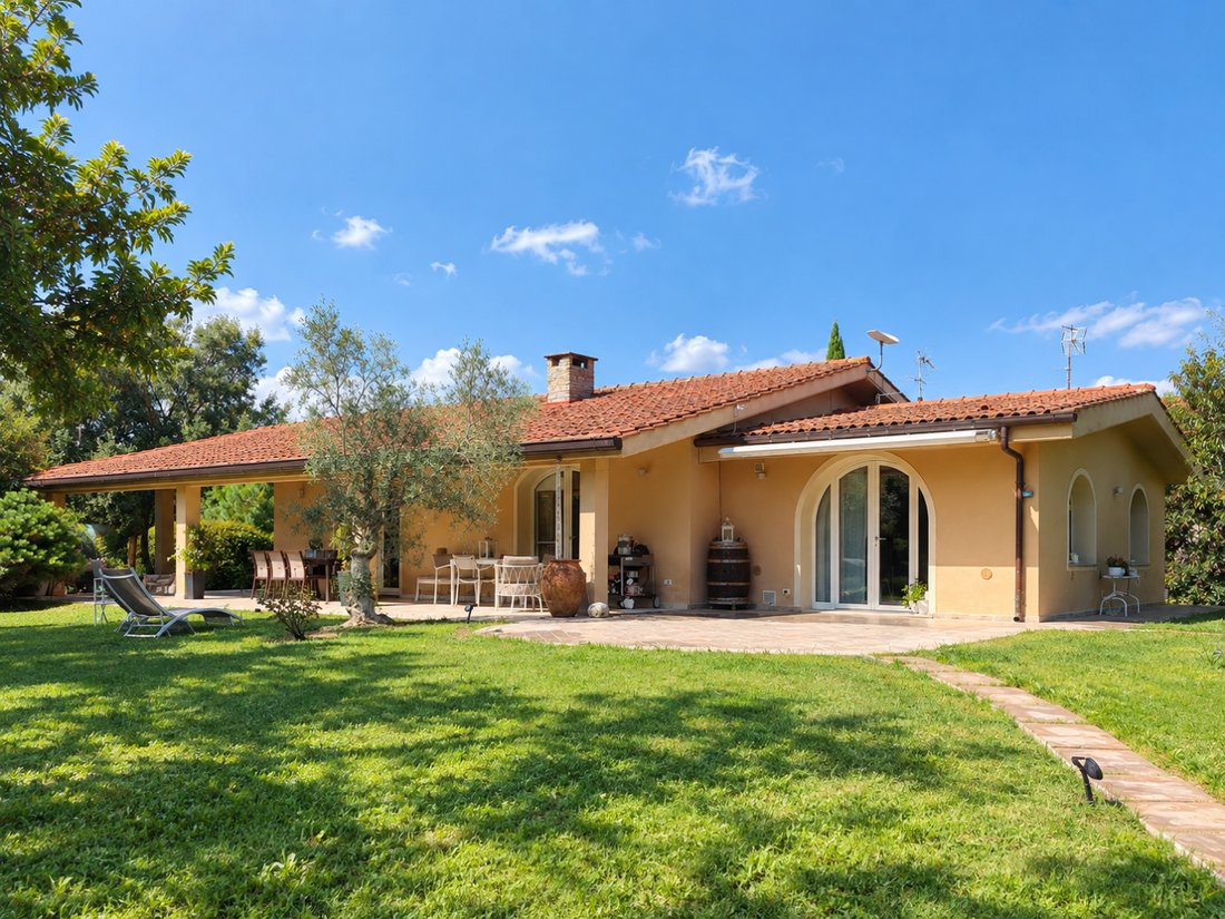 Villa in Casciana Terme Lari, Tuscany, Italy 1 - 19125705