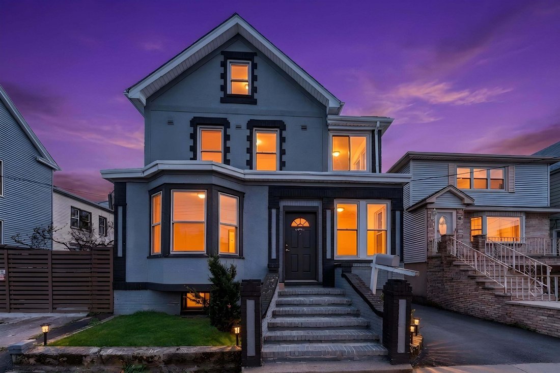 Casa a Bayonne, New Jersey, Stati Uniti 1 - 19120691