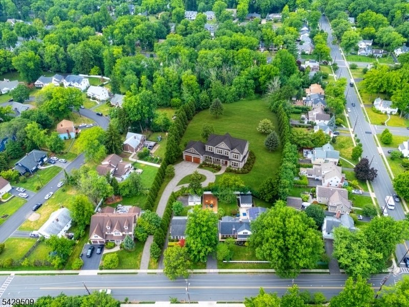 House in Westfield, New Jersey, United States 1 - 19133304