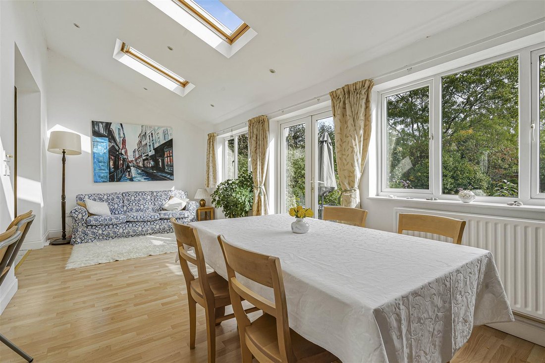Casa a Kingston Upon Thames, Borough Reale di Kingston upon Thames, Inghilterra 3 - 19121759