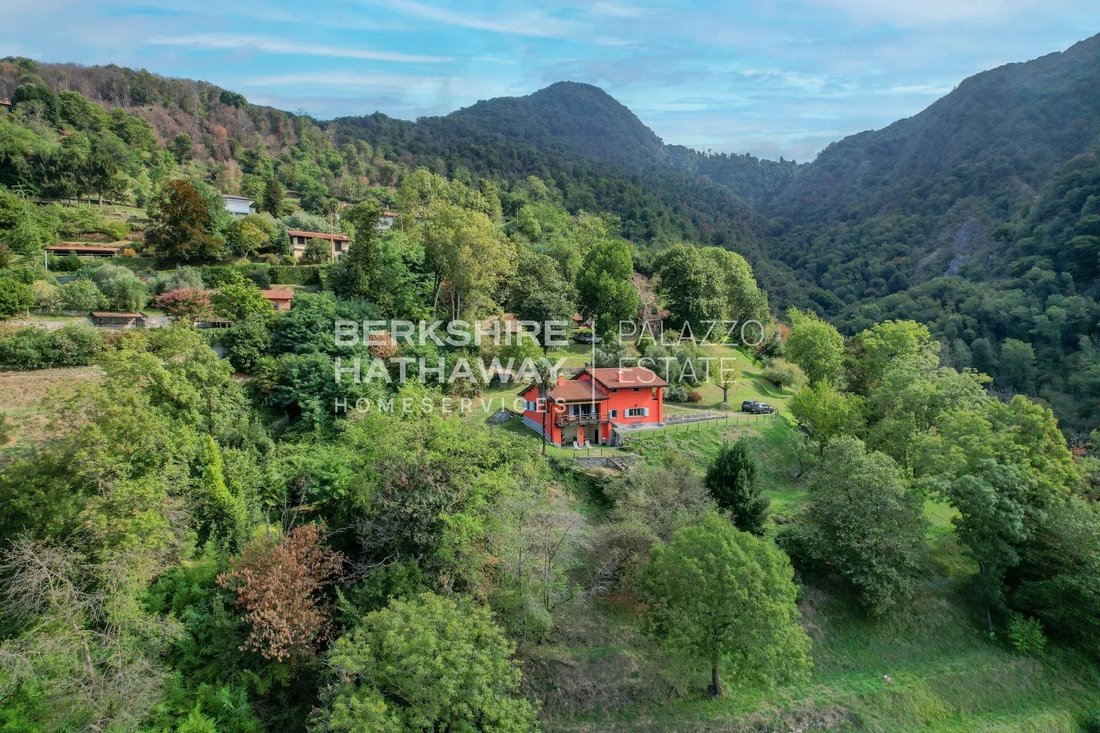 Villa in Laveno-Mombello, Lombardei, Italien 2 - 19135014