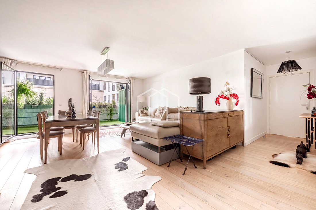 Apartamento en Meseta Oeste, Suresnes, Francia 1 - 19122806