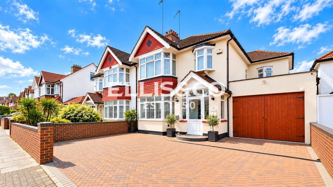 House in Wembley Park, Brent, England 1 - 19122407