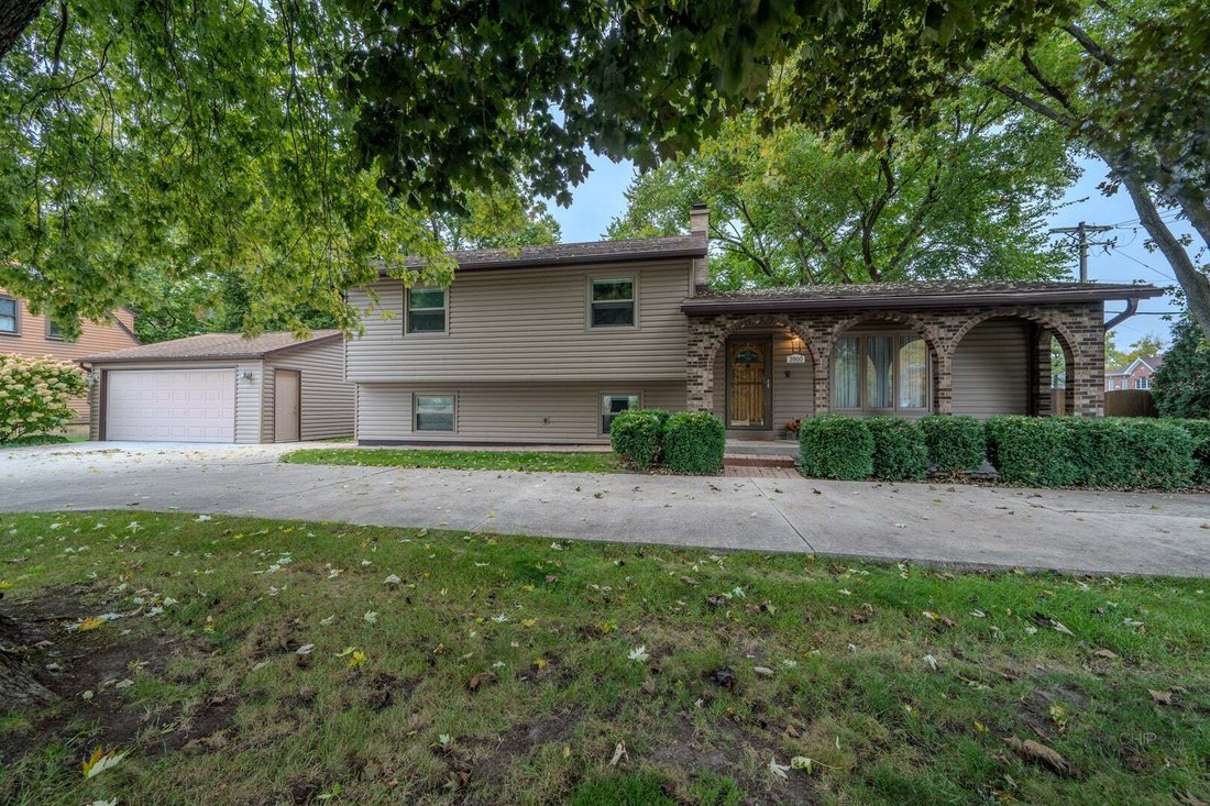 Maison à Downers Grove, Illinois, États-Unis 1 - 19128730