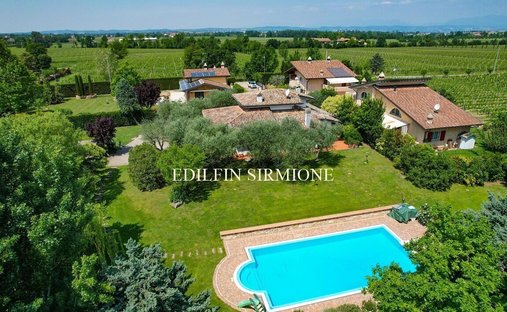 Villa in Colombare, Sirmione, Lombardei 1