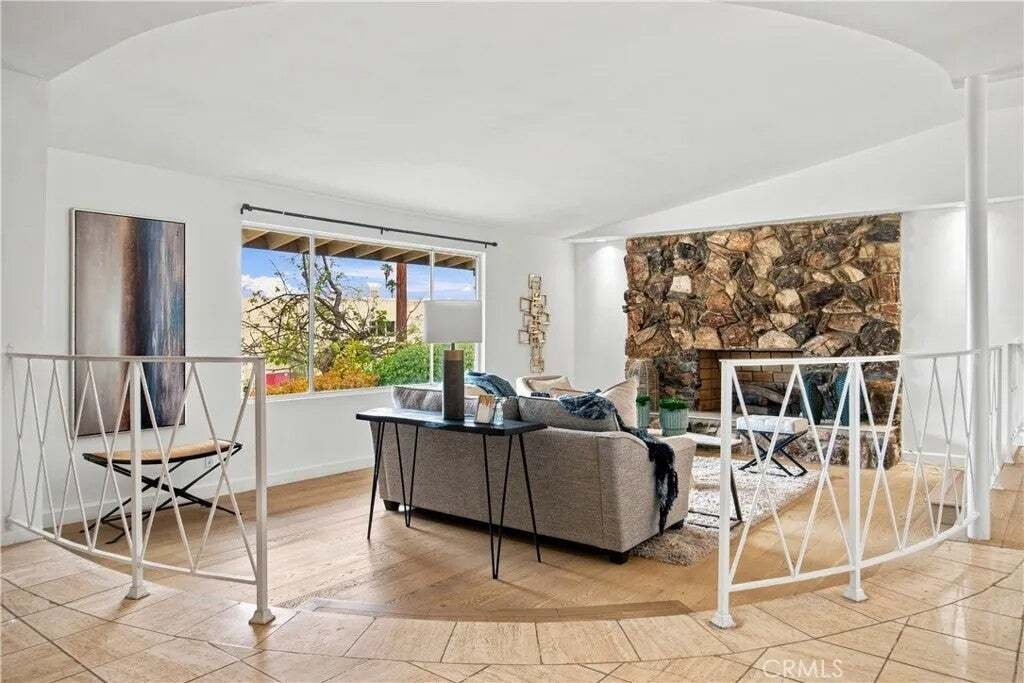 House in Los Angeles, California, United States 5 - 18842992
