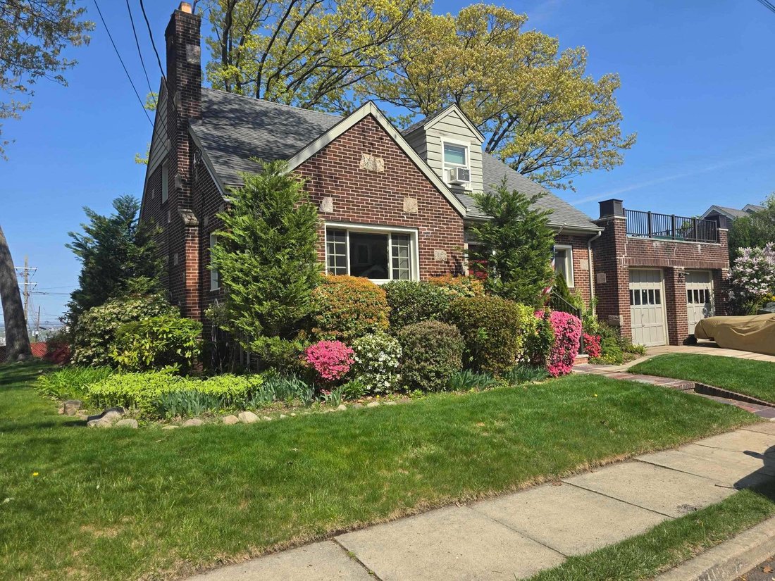 House in Ridgefield, New Jersey, United States 4 - 19120695