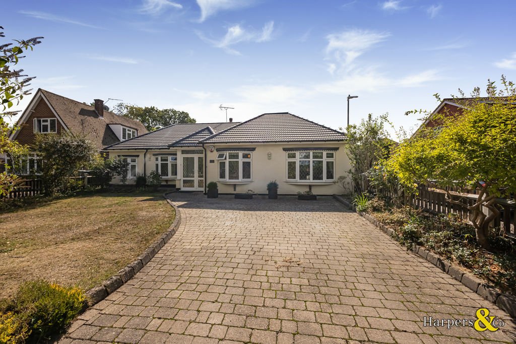 Bungalow in Old Bexley, London Borough of Bexley, England 1 - 19128477