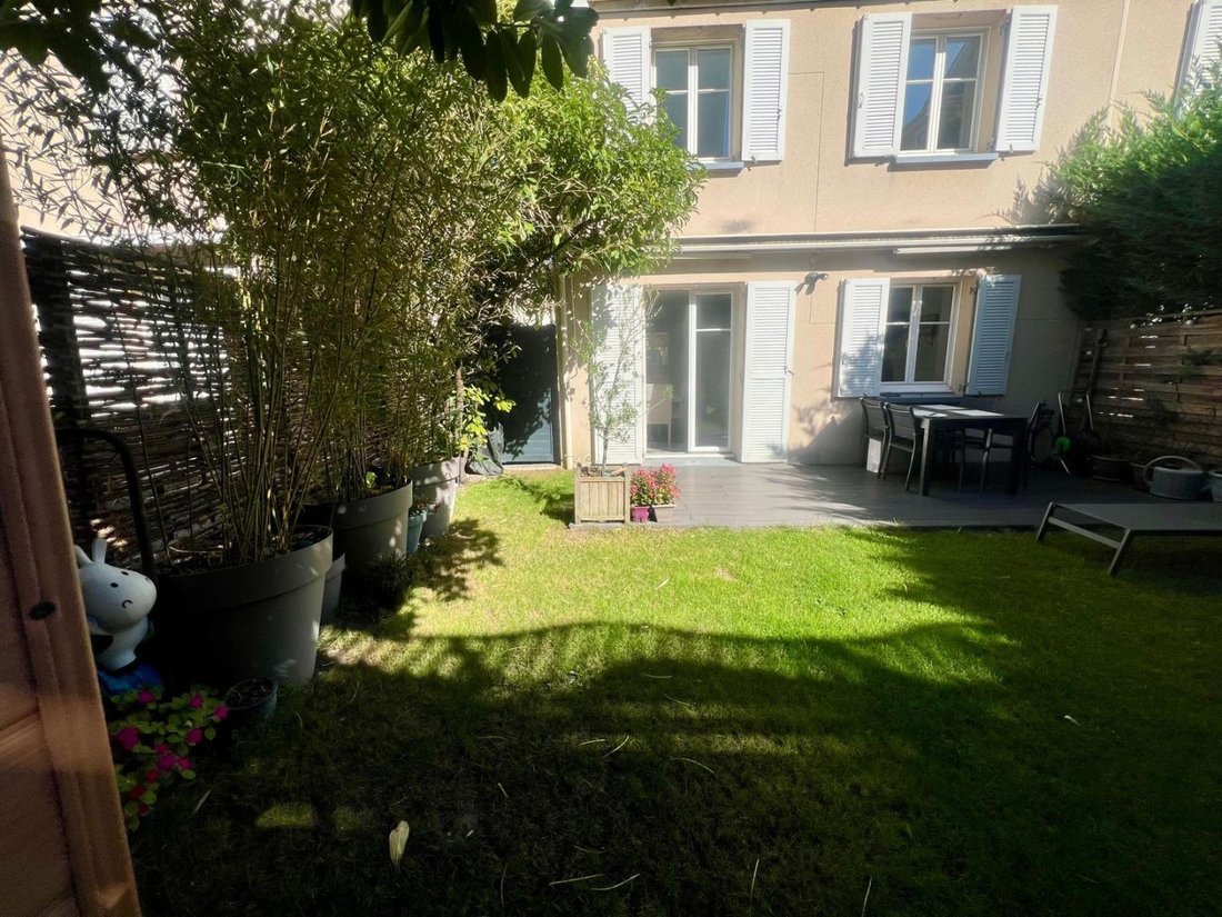 Maison à Village Doumer, Carrières-sur-Seine, France 2 - 19132386