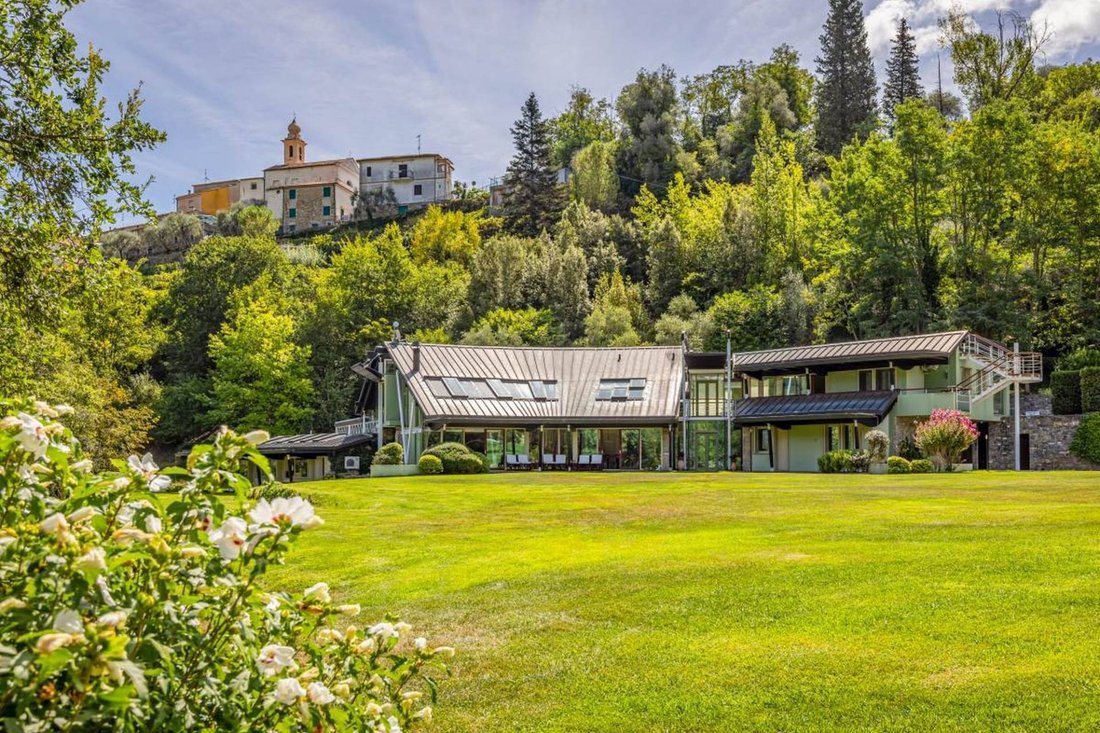 Villa in Borgomaro, Ligurien, Italien 1 - 19121550
