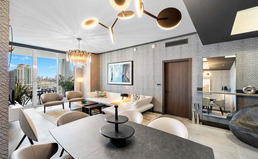 Condo in Miami Beach, Florida, United States 1