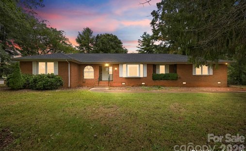 Haus in Cherryville, North Carolina, Vereinigte Staaten 1