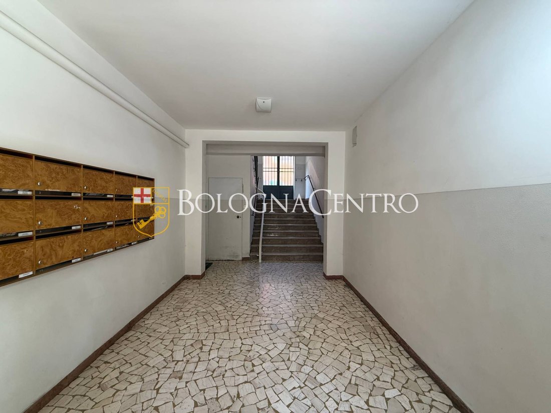 Apartamento en Centro Storico, Bolonia, Italia 5 - 19124981