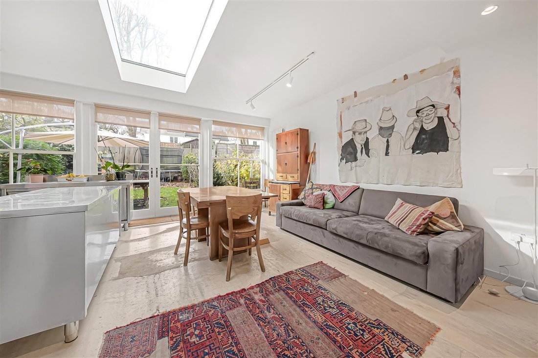Apartment in Little Venice, Westminster, England 2 - 19130782