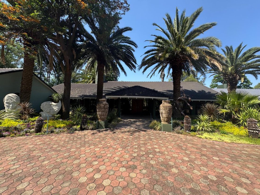 Estate in Vaal River, South Africa 2 - 19123540