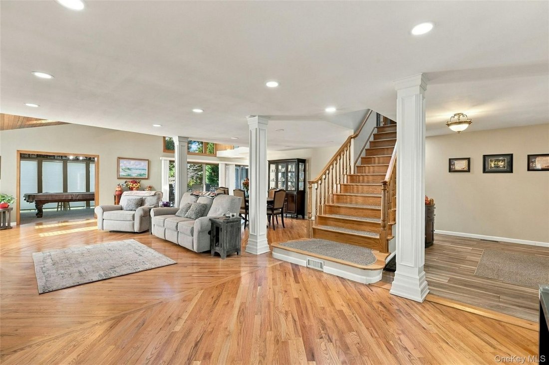 Haus in East Islip, New York, Vereinigte Staaten 5 - 19136057